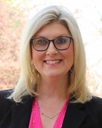 Photo of Jennifer Sikes